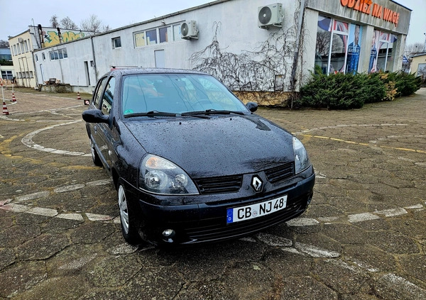 Renault Clio cena 4999 przebieg: 154000, rok produkcji 2004 z Góra małe 254